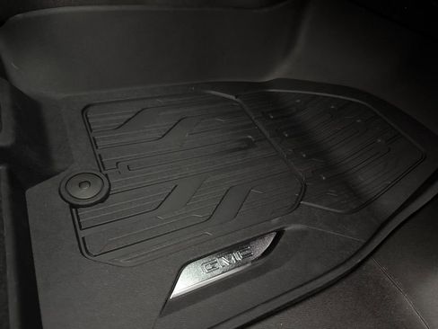 New 2026 GMC Yukon Denali w/ Denali Reserve Package image 82