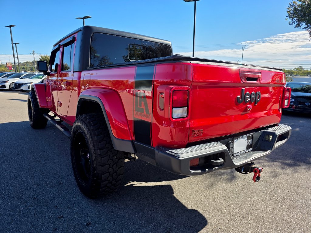 Used 2021 Jeep Gladiator Sport AWD/4WD image 3
