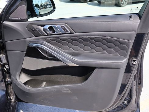 Used 2021 BMW X6 M w/ Competition Package image 12