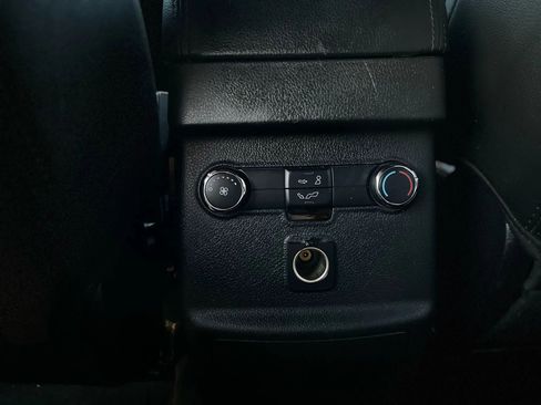 Used 2017 Ford Explorer XLT AWD/4WD image 20