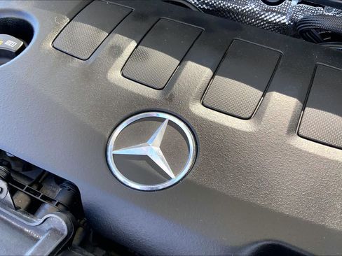 Certified 2022 Mercedes-Benz GLB 250 image 32