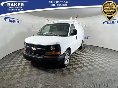 Used 2012 Chevrolet Express 1500 Work Van image 5