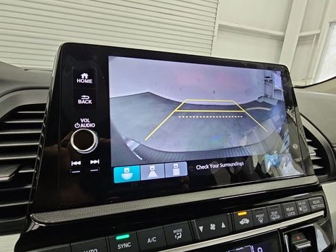 New 2026 Honda Odyssey EX-L image 18