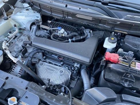 Used 2020 Nissan Rogue SL w/ Premium Package image 11