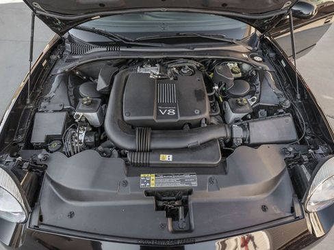 Used 2002 Ford Thunderbird Deluxe image 23