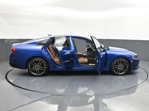 Used 2023 Kia K5 GT w/ GT1 Package image 45