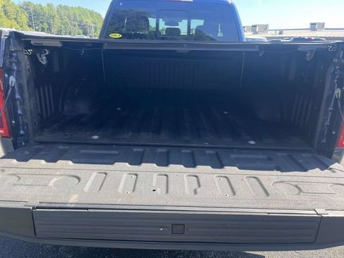Used 2016 Ford F150 Lariat w/ Equipment Group 502A Luxury AWD/4WD image 15