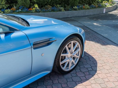 Used 2012 Aston Martin V8 Vantage S RWD image 9