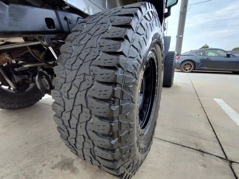 Used 2016 Jeep Wrangler Sport AWD/4WD image 11