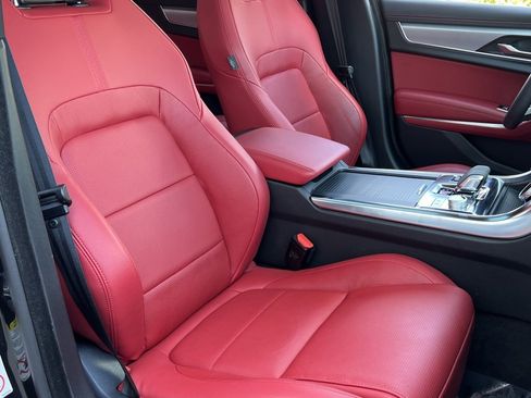 Used 2024 Jaguar XF R-Dynamic SE image 35