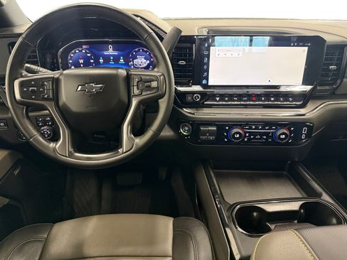 Used 2024 Chevrolet Silverado 2500 ZR2 w/ ZR2 Bison Edition AWD/4WD image 13