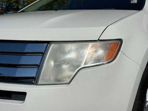Used 2010 Ford Edge SE image 13