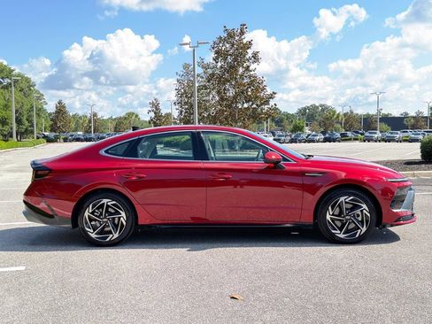 Used 2026 Hyundai Sonata SEL FWD image 6