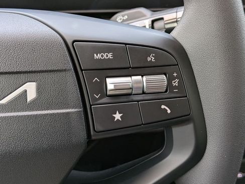 New 2026 Kia K4 FWD image 26