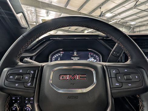 Used 2024 GMC Sierra 2500 AT4 w/ AT4 Premium Plus Package AWD/4WD image 26