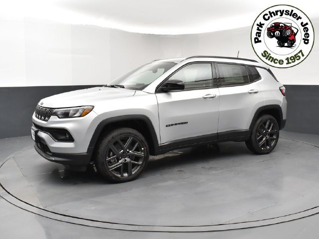 New 2026 Jeep Compass Latitude AWD/4WD image 3