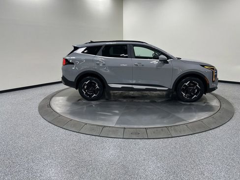 New 2026 Kia Sportage EX image 4