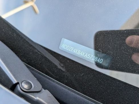 Used 2019 Mercedes-Benz E 300 4MATIC image 26