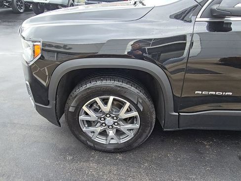 Used 2023 GMC Acadia SLT image 14