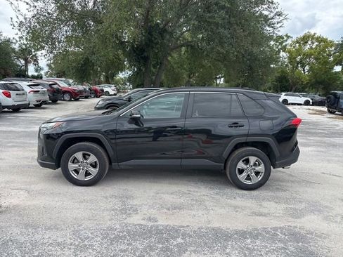 Used 2024 Toyota RAV4 XLE FWD image 17