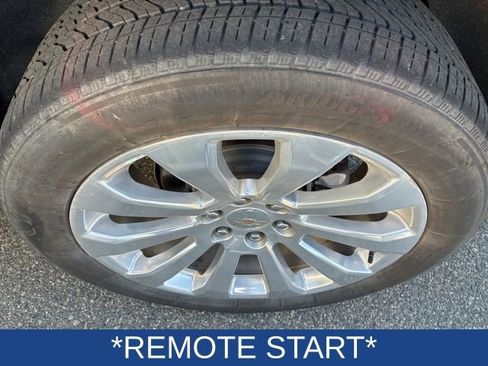 Used 2023 Chevrolet Tahoe Premier image 5