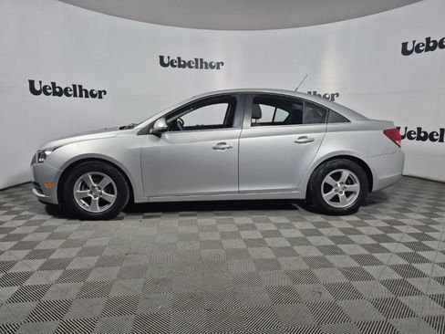 Used 2014 Chevrolet Cruze LT FWD image 4
