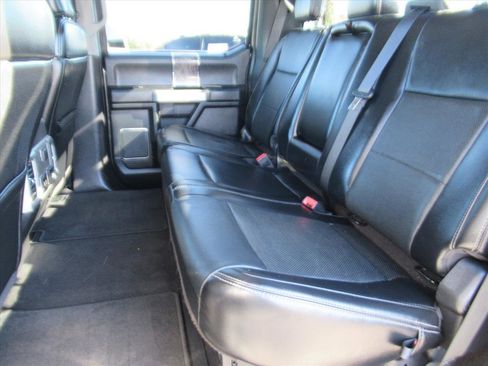 Used 2019 Ford F350 Lariat w/ Lariat Ultimate Package image 31