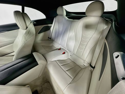 Used 2020 BMW 840i Convertible w/ M Sport Package RWD image 25