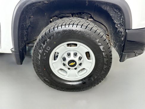 Used 2022 Chevrolet Silverado 2500 W/T w/ WT Fleet Convenience Package AWD/4WD image 30