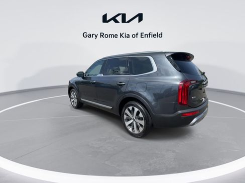 Used 2022 Kia Telluride S image 6
