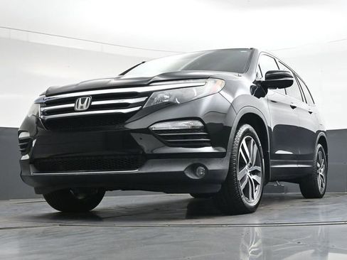 Used 2016 Honda Pilot Elite image 34