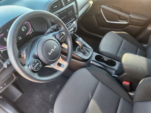 Certified 2024 Kia Soul LX w/ Option Group 015 image 2