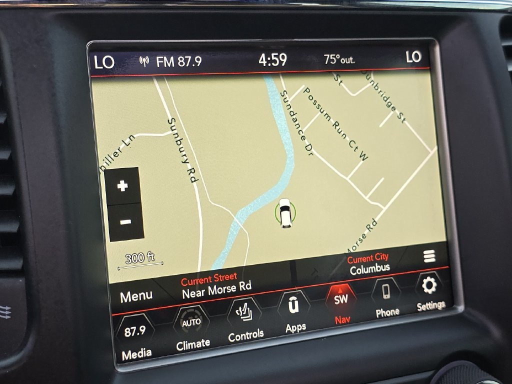 Used 2018 Jeep Grand Cherokee Altitude AWD/4WD image 4