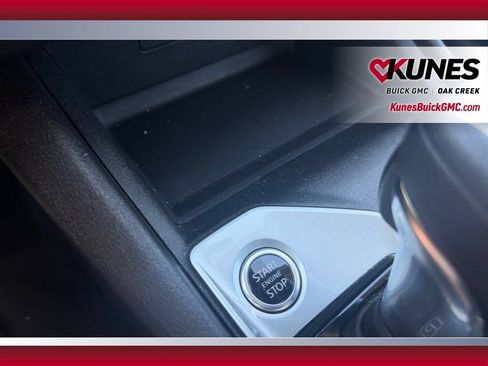 Used 2025 Nissan Altima 2.5 SV FWD image 31