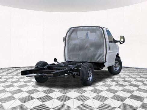 New 2026 Chevrolet Express 3500 w/ Power Convenience Package image 9