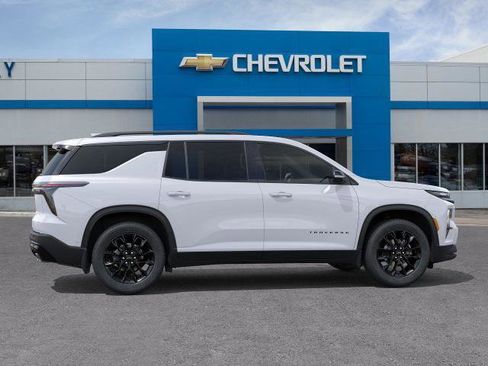 New 2026 Chevrolet Traverse LT w/ Midnight/Sport Edition image 38