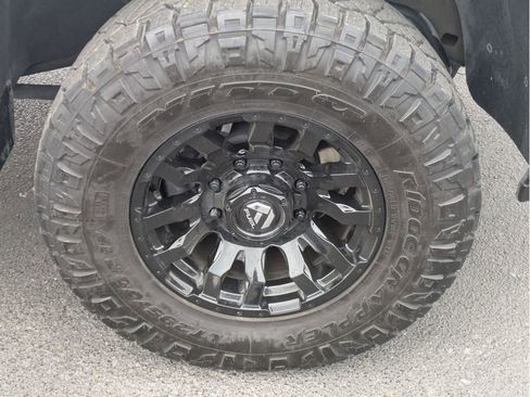 Used 2025 Chevrolet Silverado 2500 LT w/ All Star Edition image 29