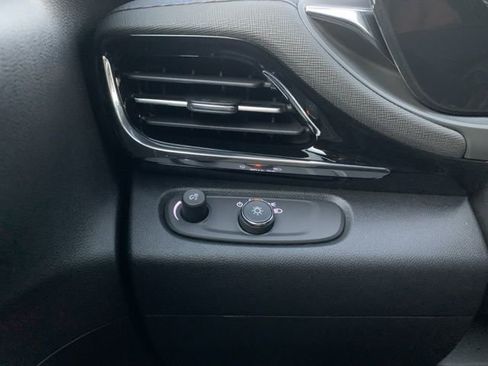 New 2026 Buick Envista Sport Touring w/ Convenience I Package image 19