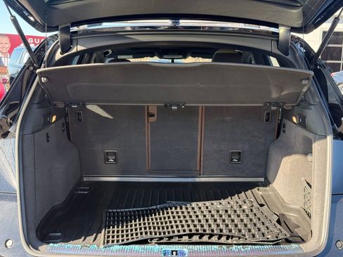 Used 2017 Audi Q5 2.0T Premium Plus w/ Technology Package image 12