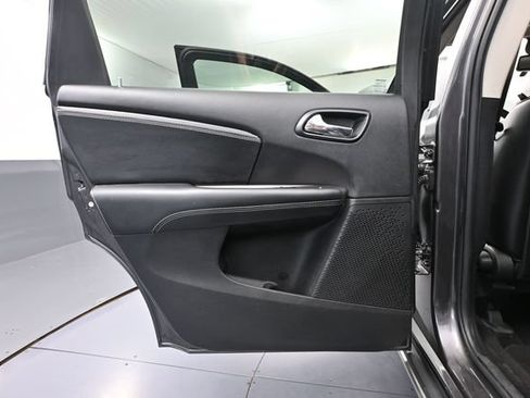Used 2017 Dodge Journey Crossroad AWD/4WD image 33