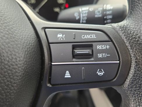 Used 2025 Honda HR-V LX image 23