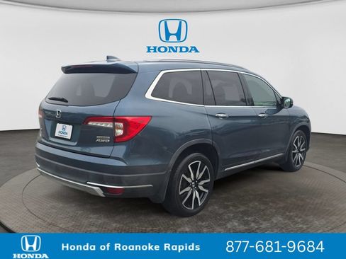 Used 2021 Honda Pilot Touring image 5