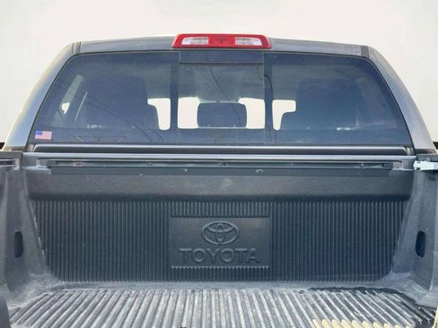 Used 2012 Toyota Tundra 4x4 Double Cab image 22
