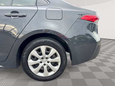 Used 2023 Toyota Corolla LE FWD image 28