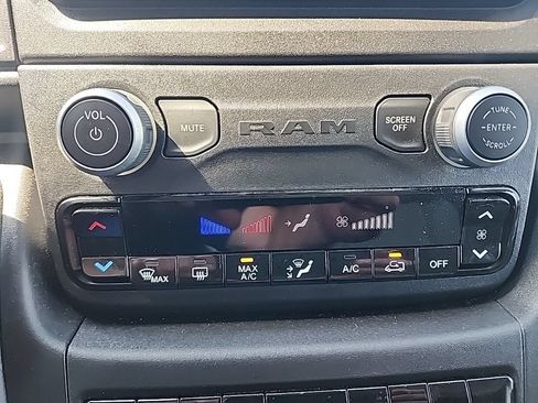Used 2025 RAM ProMaster 1500 FWD image 6
