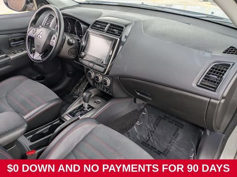 Used 2025 Mitsubishi Outlander Sport SE AWD/4WD image 29