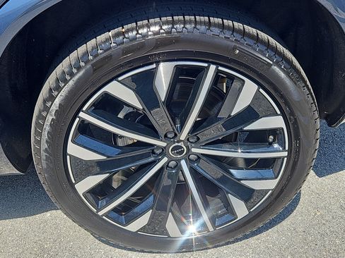 Used 2026 Volvo XC90 B6 Plus w/ Protection Package Premier AWD/4WD image 29