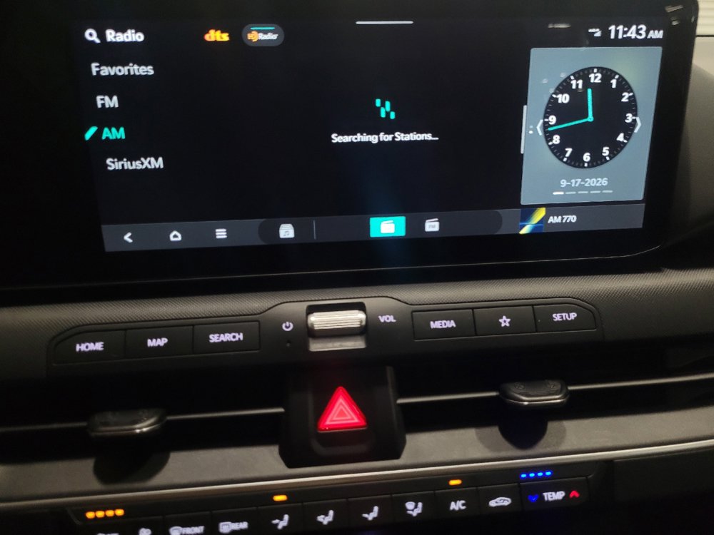 Used 2025 Kia K4 FWD image 25