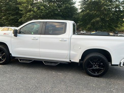 Certified 2022 Chevrolet Silverado 1500 RST image 8