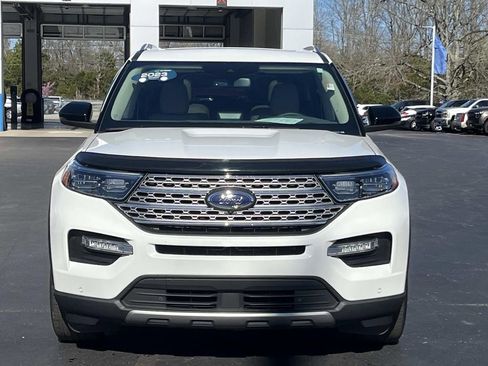 Used 2023 Ford Explorer Limited w/ Limited Technology Package image 2